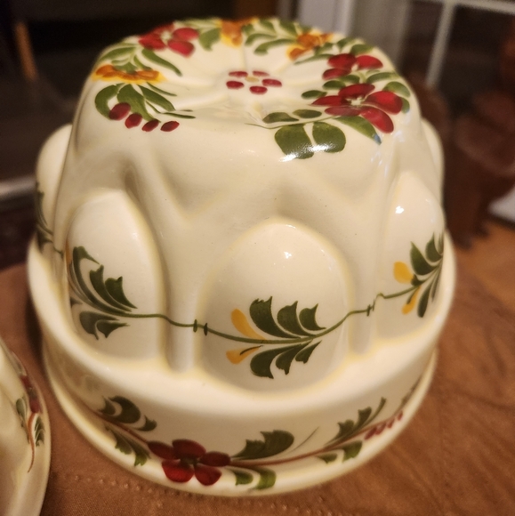 Portuguese Hand Painted Decorative Hanging Jello Molds 4x3"/5 5/8x3.8" *Crazing - Picture 6 of 9